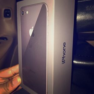 iPhone 8 w/ box